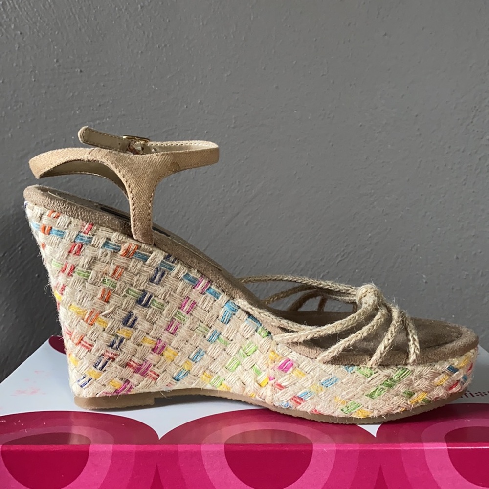 Colorful wedges - Picture 2 of 5